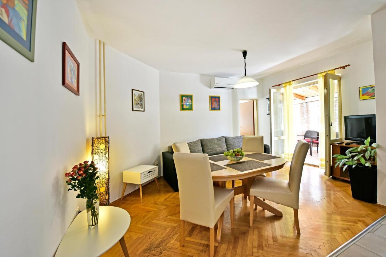 פורץ Apartment Nikola מראה חיצוני תמונה