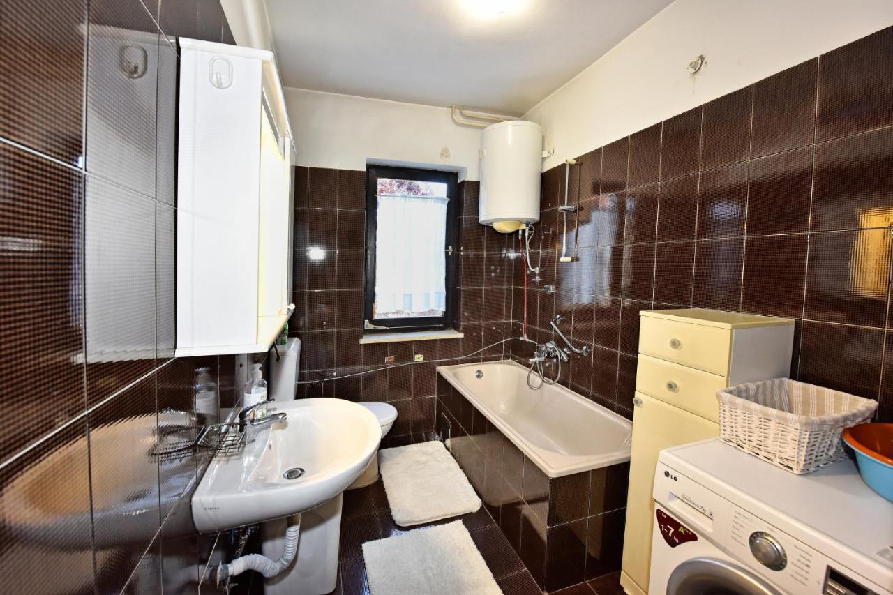 פורץ Apartment Nikola מראה חיצוני תמונה