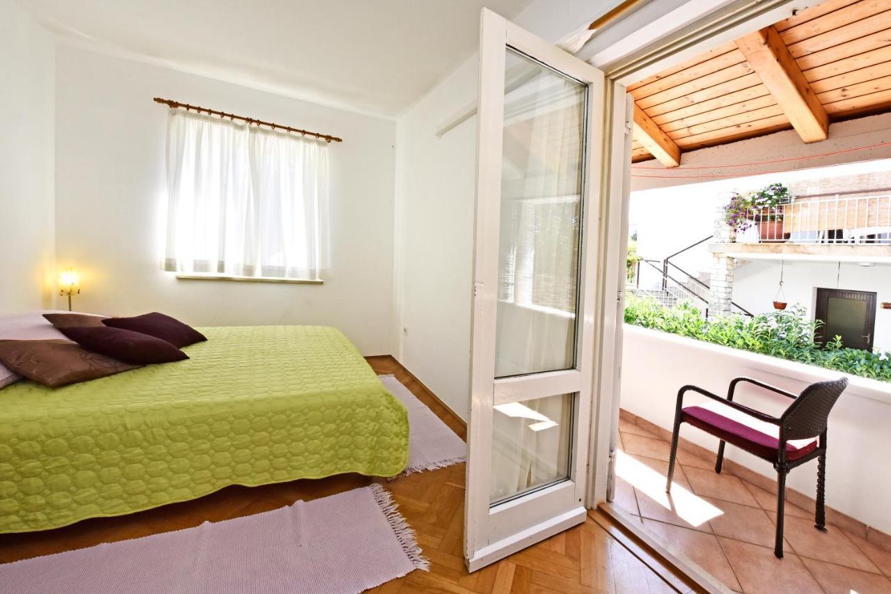 פורץ Apartment Nikola מראה חיצוני תמונה