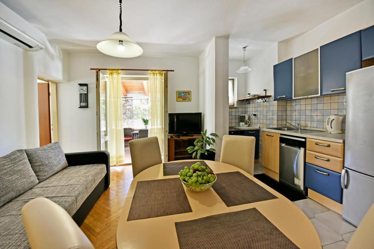 פורץ Apartment Nikola מראה חיצוני תמונה