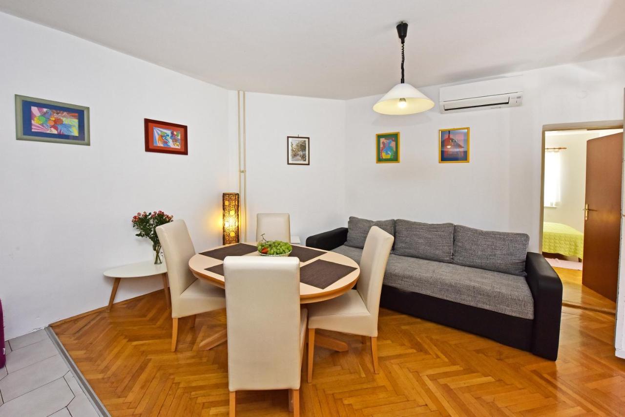 פורץ Apartment Nikola מראה חיצוני תמונה