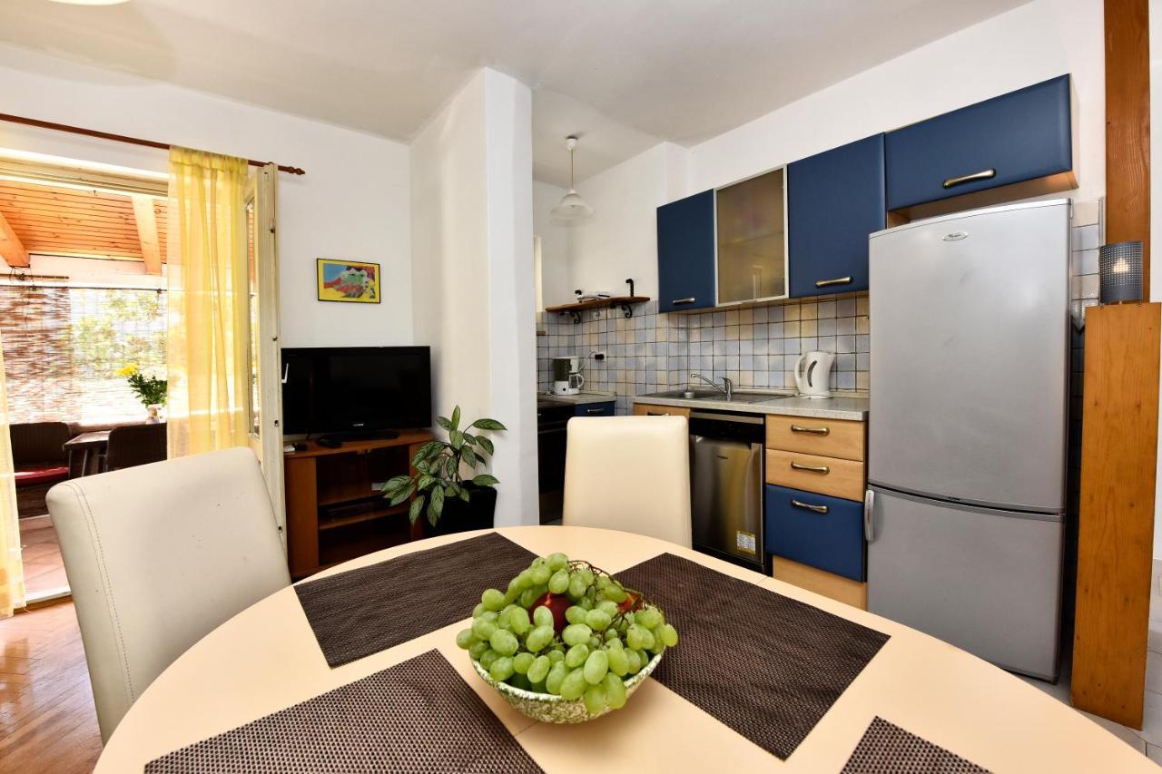 פורץ Apartment Nikola מראה חיצוני תמונה