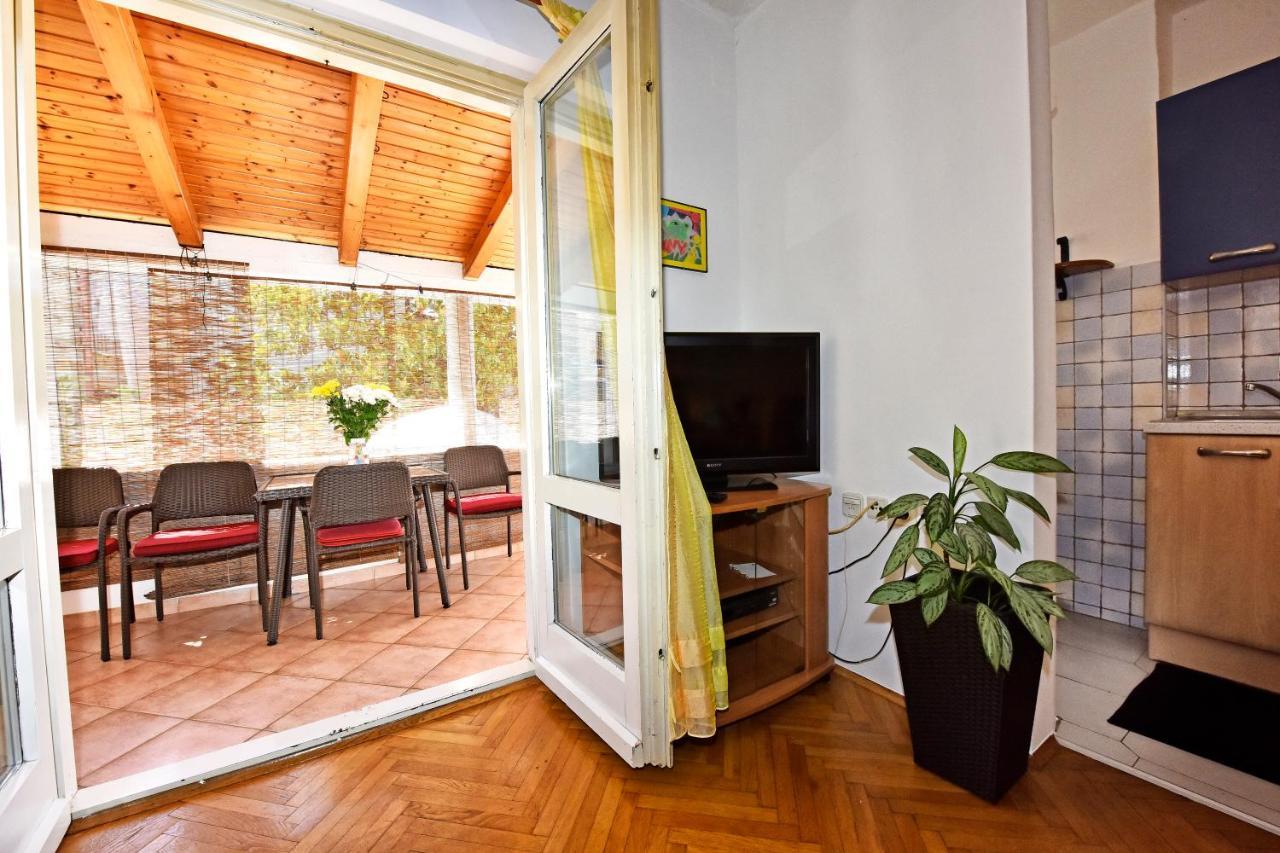 פורץ Apartment Nikola מראה חיצוני תמונה